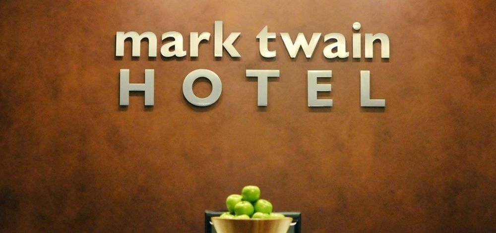 Mark Twain Hotel Peoria Kültér fotó